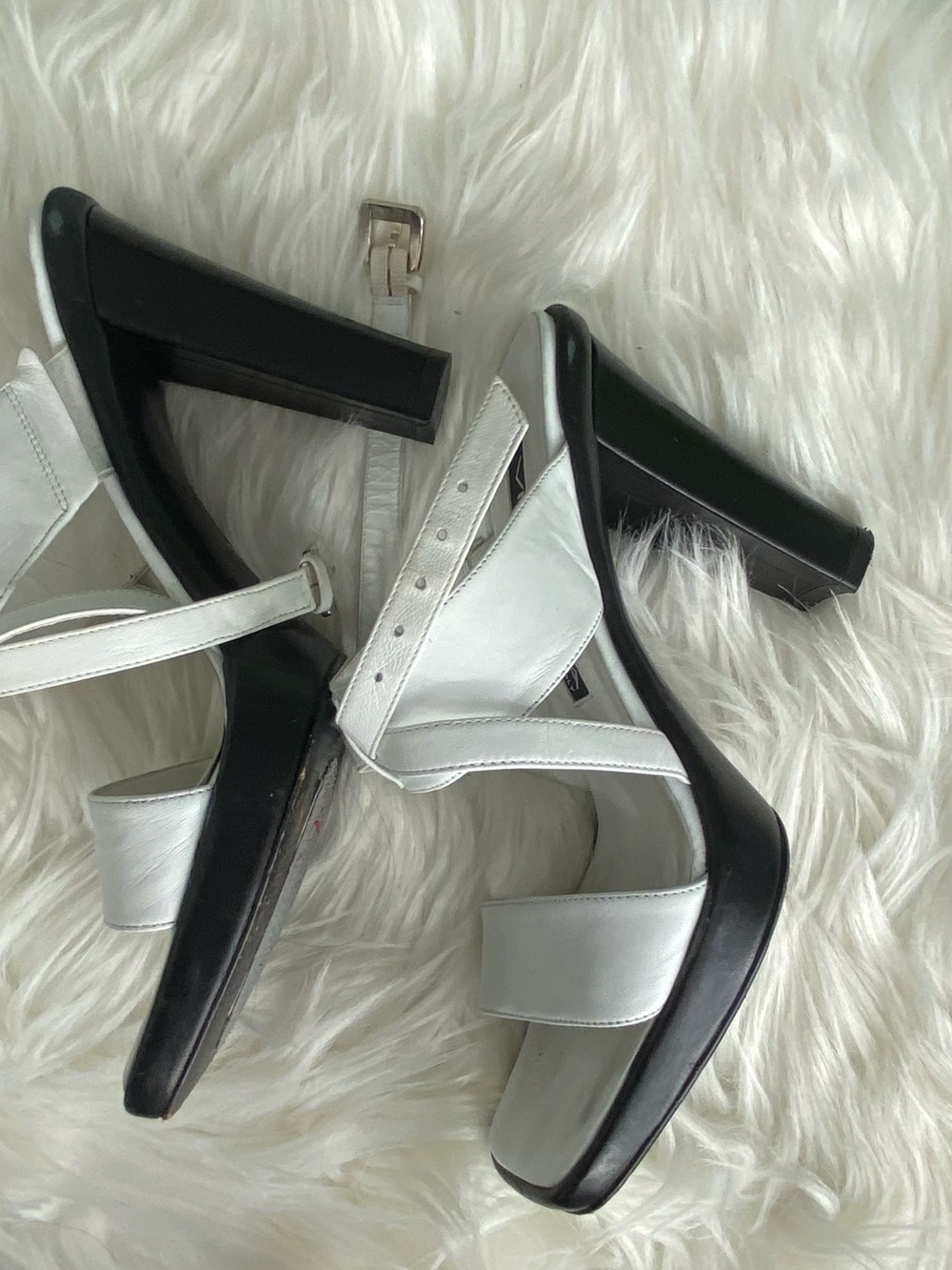 ‼️Made in Italy Via Spiga Silver and Black Platform Heeled Sandals - Picture 1 of 6